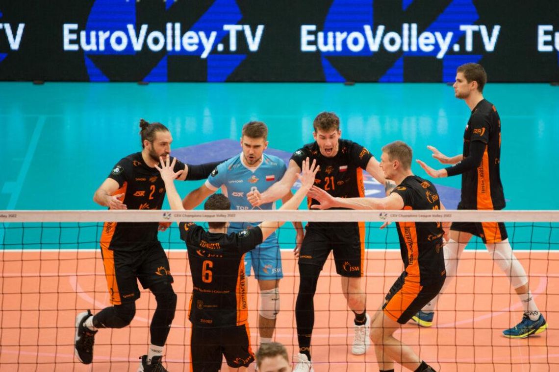Mistrz Belgii pokonany w trzech setach 