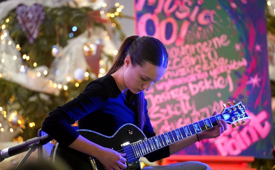 Młode talenty na scenie biblioteki